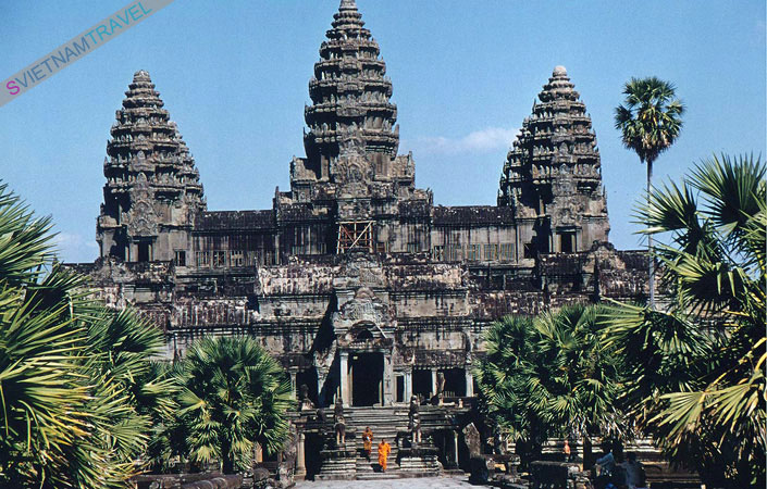 Angkor Wat Discovery Tour 4 days 3 nights