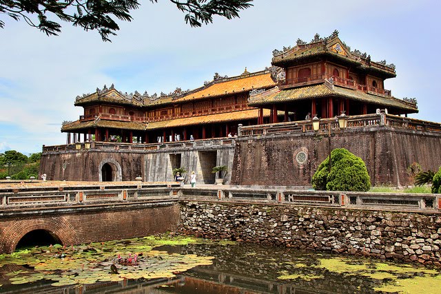 Hanoi - Da Nang - Hoi An - Hue 4 days 3 nights