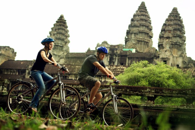 Legend of Vietnam, Laos, Cambodia and Thailand Tour 18 Days 17 Nights