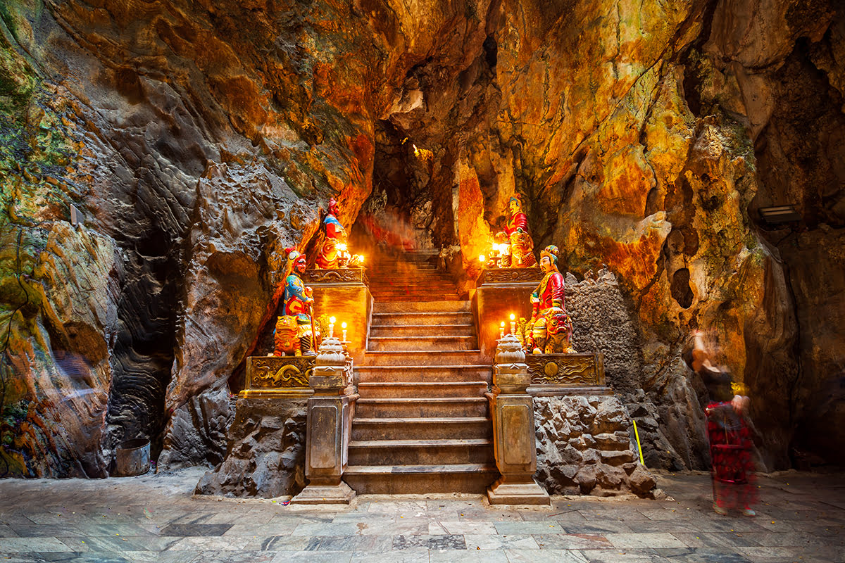 MARBLE MOUNTAINS - MONKEY MOUNTAIN - AM PHU CAVE SUNSET TOUR