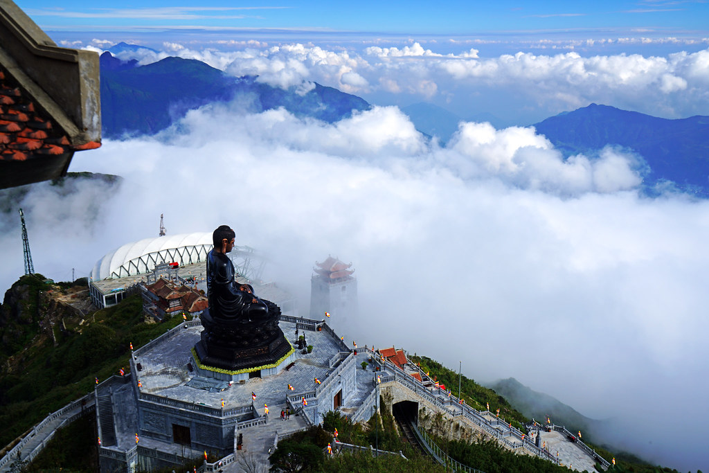 Hanoi - Sapa - Fansipan Peak discovery