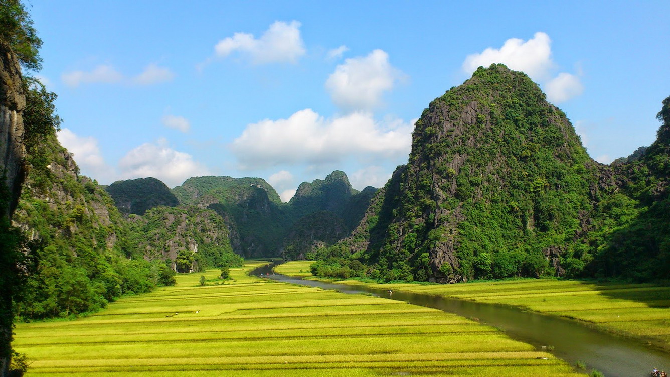 Golf Tour in Ninh Binh 4 Days 3 Nights