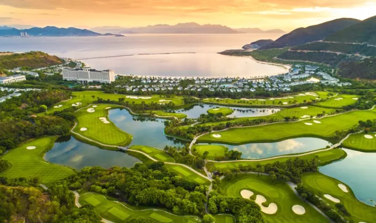 Nha Trang Golf Tour 4 Days 3 Night